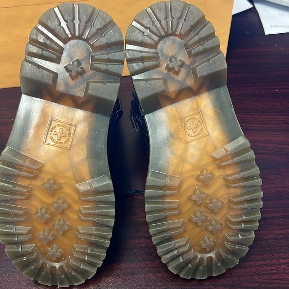 Dr. Martens boots - Picture 4 of 5